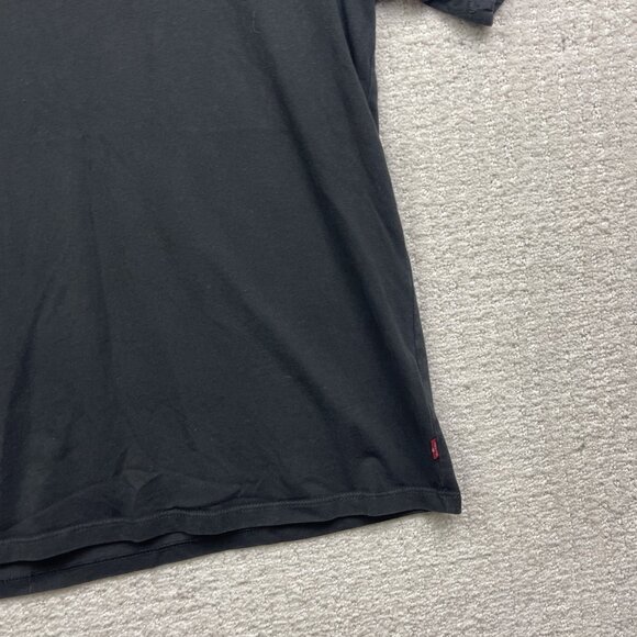 Levi’s Levi Strauss Mens Black w/ Red Classic Logo Short Sleeve Shirt Sz M - Picture 5 of 10